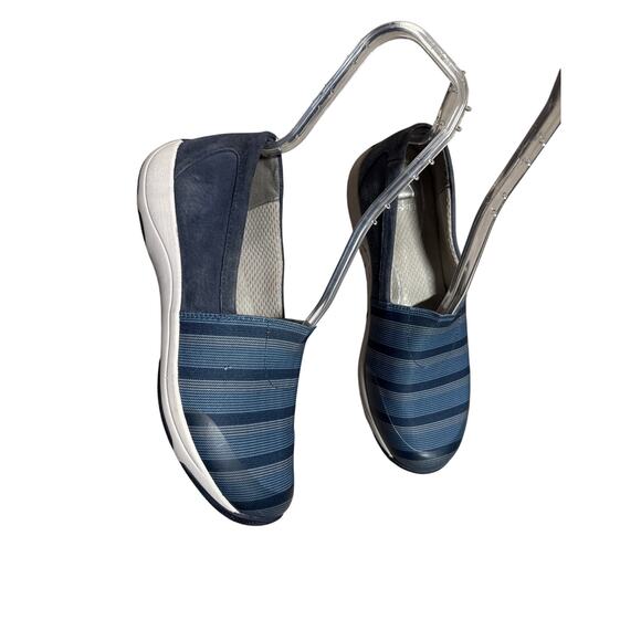 Dansko Women’s Harriet Blue Stripe Suede Canvas Slip On Shoe Sneaker Sz 38(US 7) - Picture 2 of 10